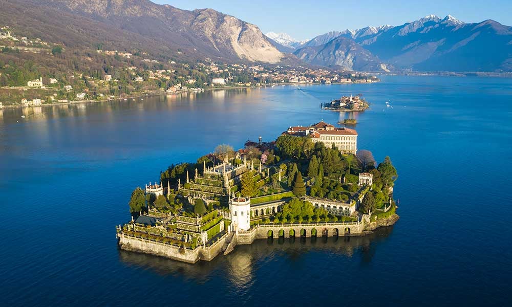 Italy-Lombardy-lake-Maggiore